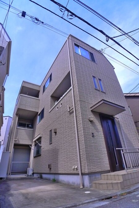 クレストクロ－バ－外観写真