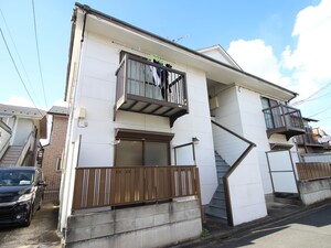 泉ハイツ外観写真