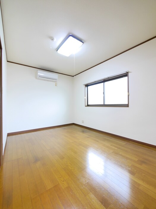 物件内観写真6　(居室)