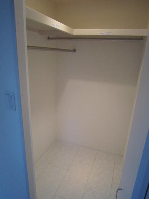 物件内観写真14　(収納)