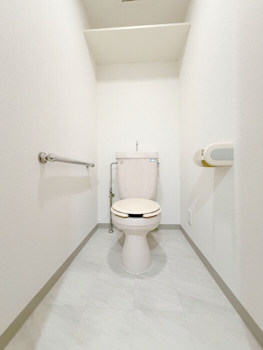 物件内観写真13　(トイレ)