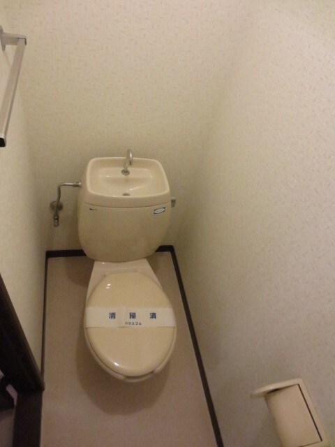 物件内観写真15　(トイレ)