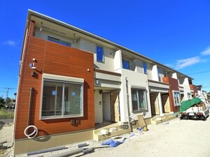 ヒカルサ市原姉ケ崎イースト外観写真