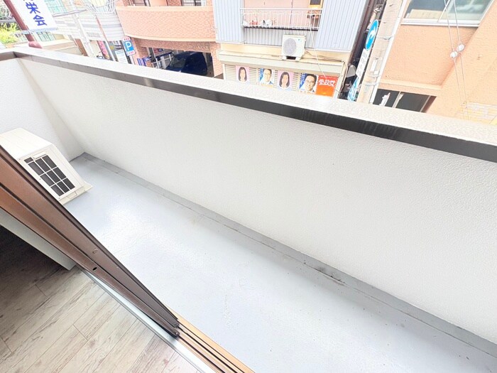 物件内観写真16　(ベランダ・バルコニー)