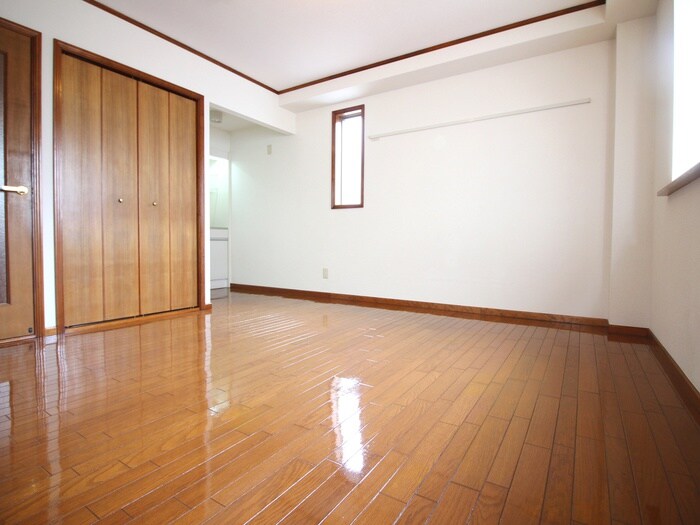 物件内観写真6　(居室)