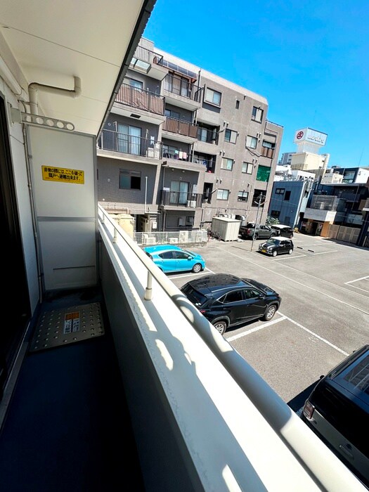 物件内観写真7　(ベランダ・バルコニー)