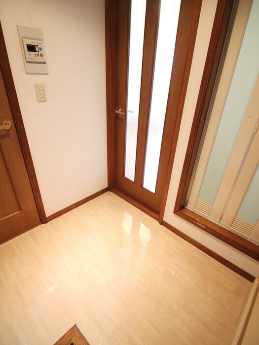 物件内観写真17　(廊下)