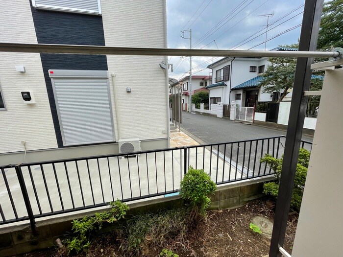 物件内観写真22　(室内からの展望)