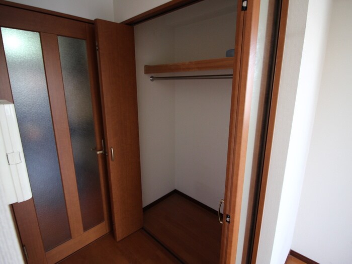 物件内観写真10　(収納)