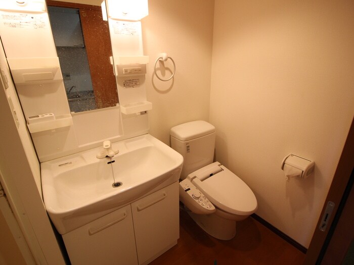 物件内観写真13　(洗面)