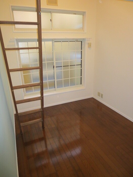 物件内観写真11　(居室)