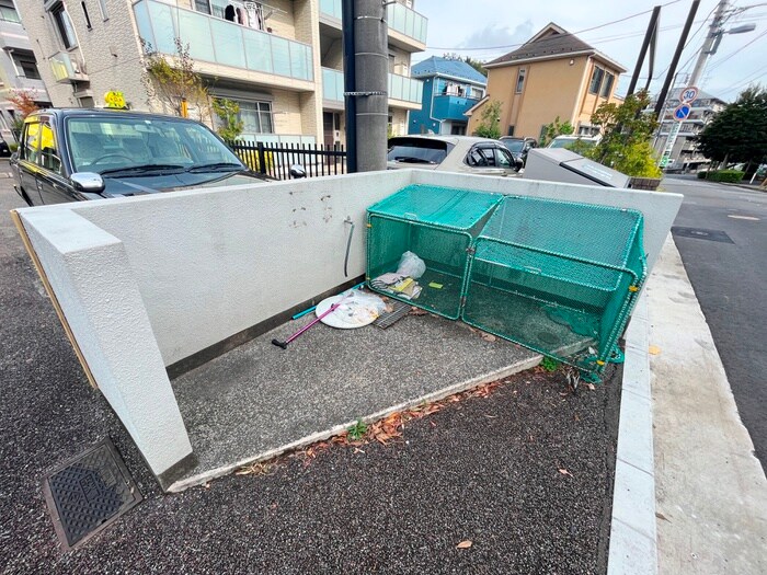 物件外観写真5　(周辺環境)