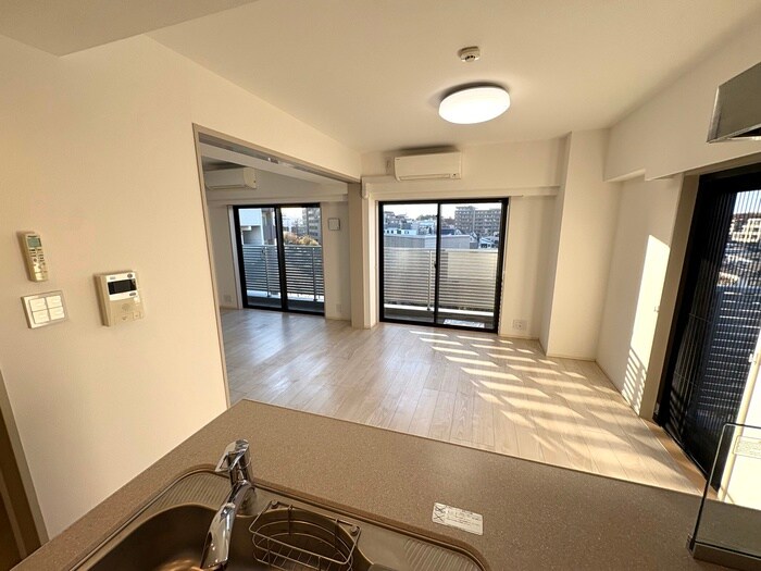 物件内観写真7　(居室)