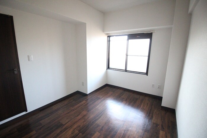 物件内観写真11　(居室)