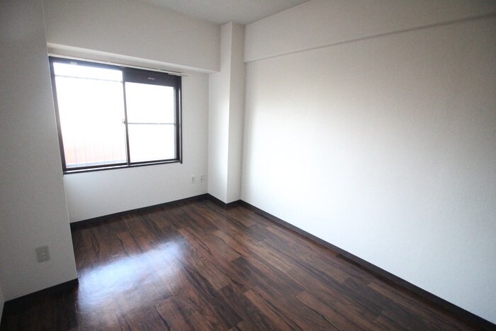 物件内観写真12　(居室)