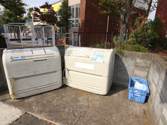 物件外観写真4　(建物設備)