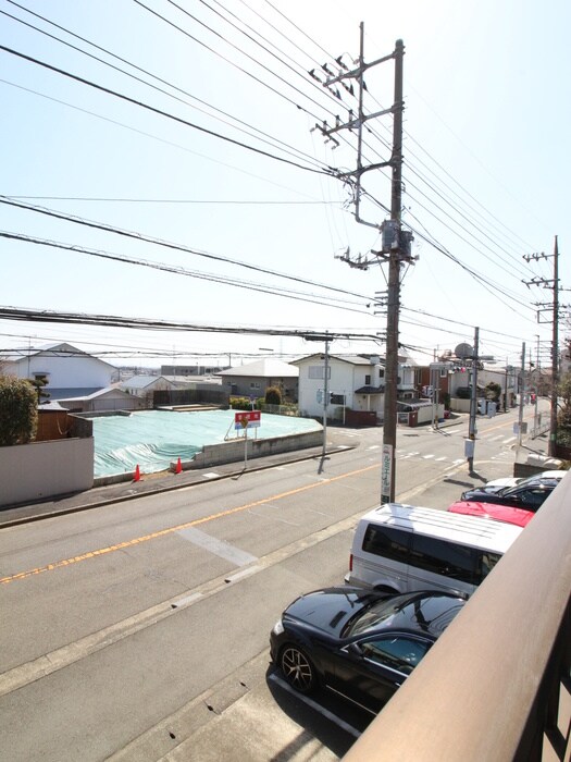 物件内観写真16　(室内からの展望)