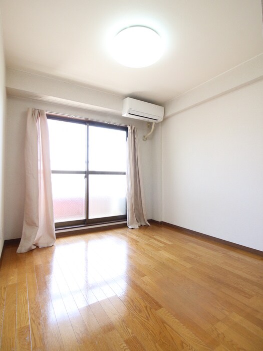 物件内観写真22　(居室)