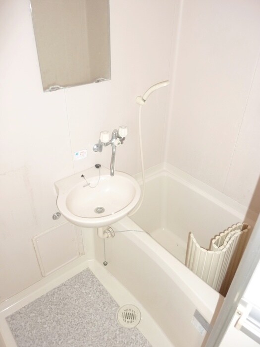 物件内観写真10　(バス／シャワールーム等)