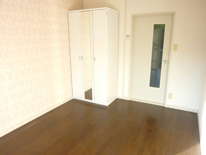 物件内観写真14　(居室)