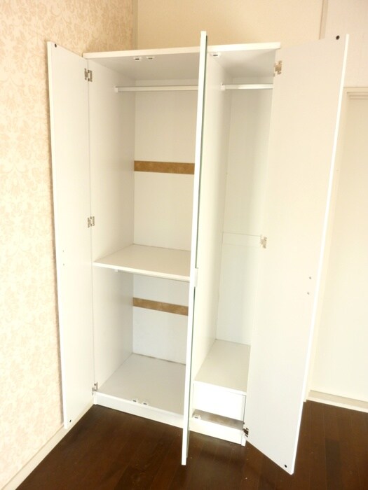 物件内観写真16　(収納)