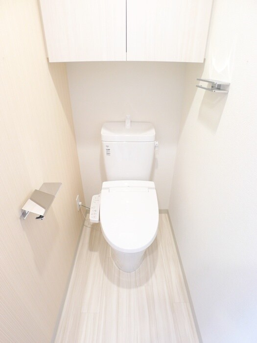 物件内観写真14　(トイレ)