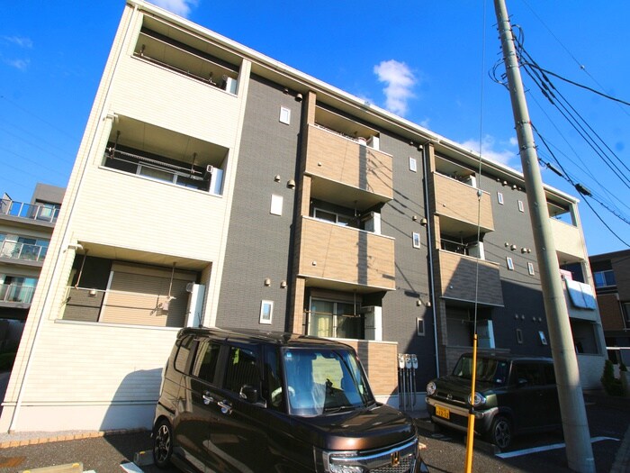 物件外観写真1　(外観写真)