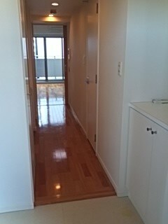 物件内観写真9　(廊下)