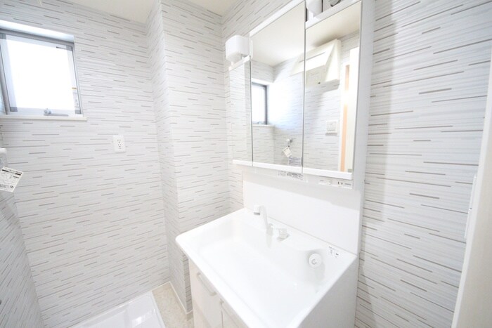 物件内観写真14　(洗面)