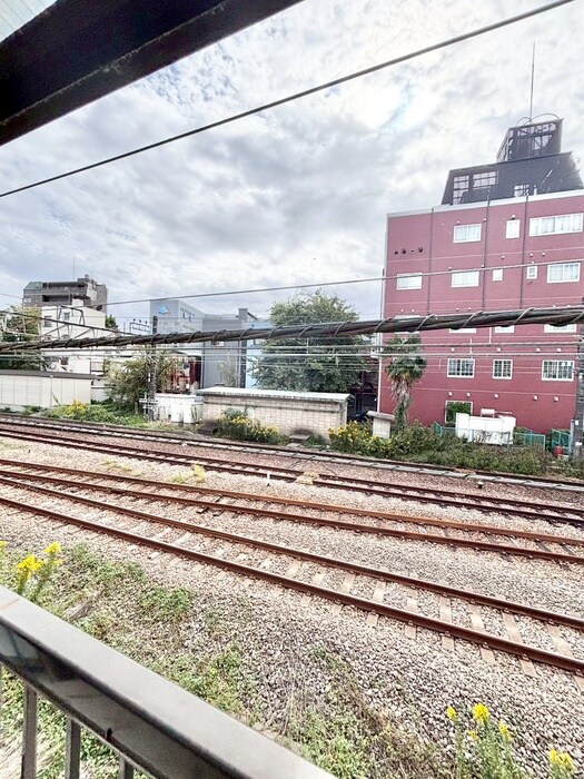 物件内観写真15　(室内からの展望)