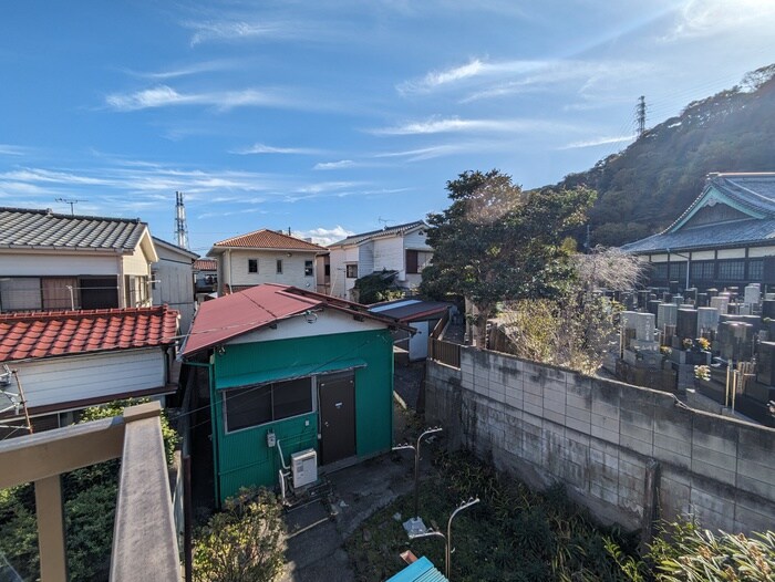 物件内観写真22　(室内からの展望)