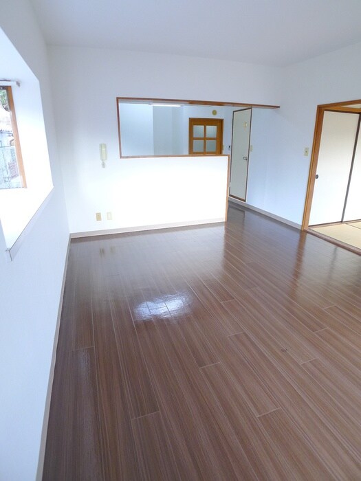 物件内観写真8　(居室)