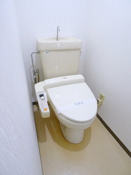 物件内観写真17　(トイレ)