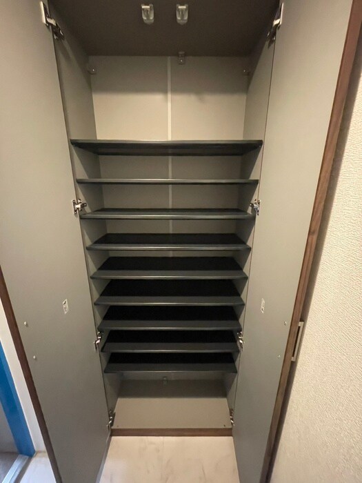 物件内観写真20　(靴箱)