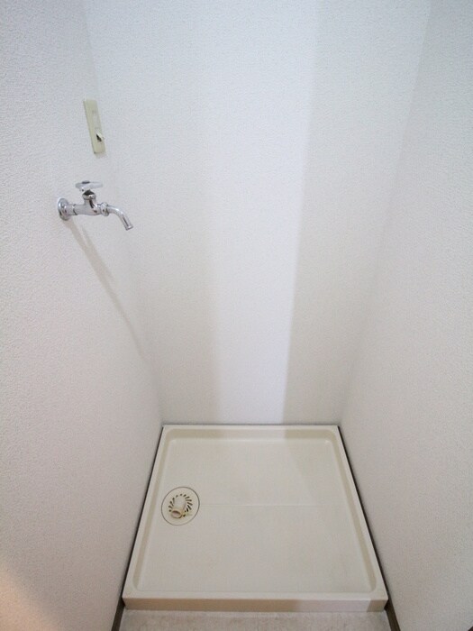 物件内観写真19　(洗濯機置場)