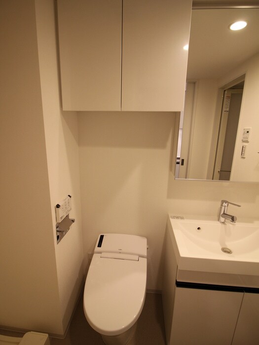 物件内観写真15　(トイレ)