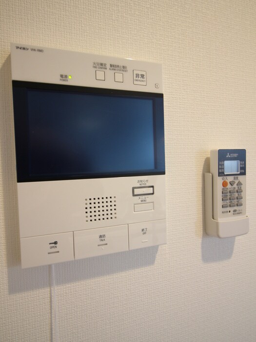 物件内観写真21　(廊下)