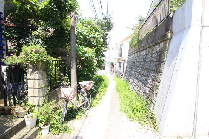 物件外観写真6　(周辺環境)