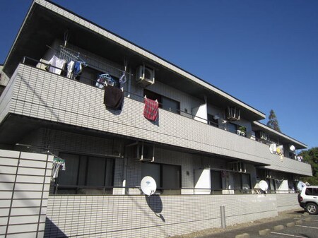 パ－ルハウス３号棟外観写真