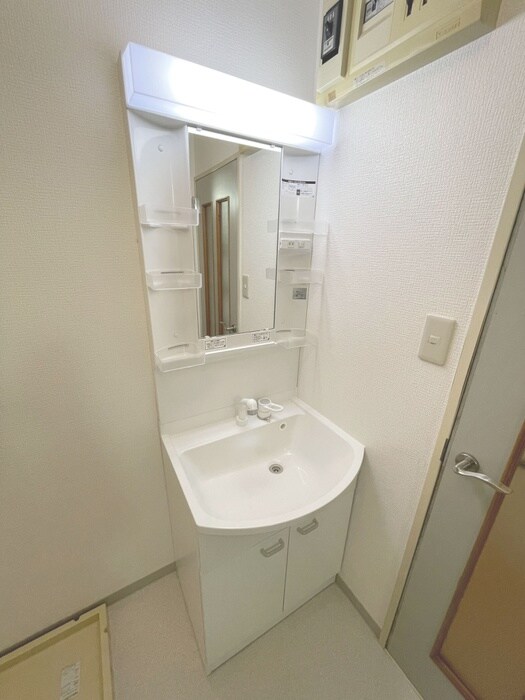 物件内観写真13　(洗面)