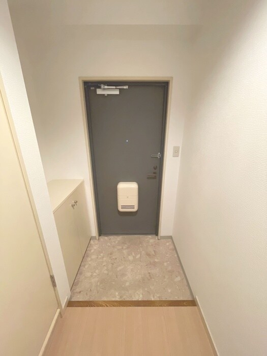 物件内観写真21　(玄関)