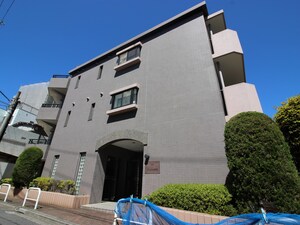 リズ板橋外観写真