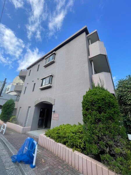 リズ板橋外観写真