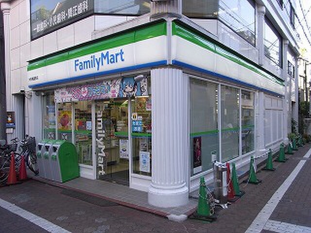 ファミリーマート