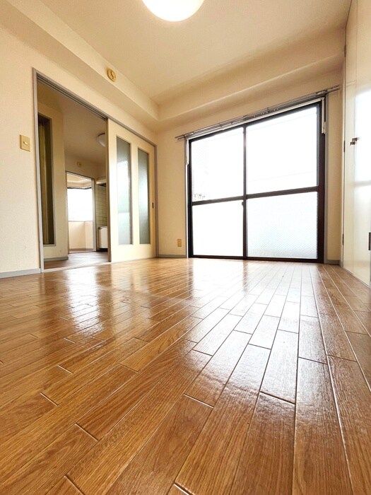 物件内観写真6　(居室)