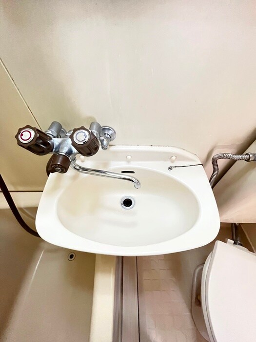 物件内観写真11　(洗面)