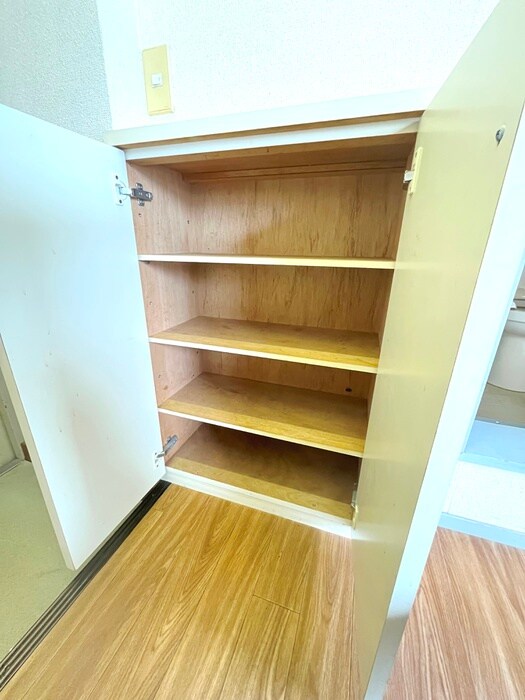 物件内観写真18　(靴箱)