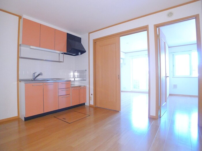 物件内観写真8　(居室)