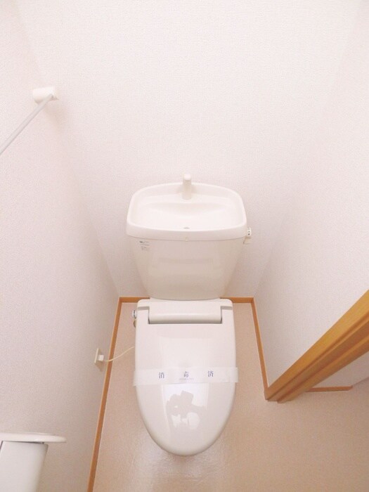 物件内観写真15　(トイレ)