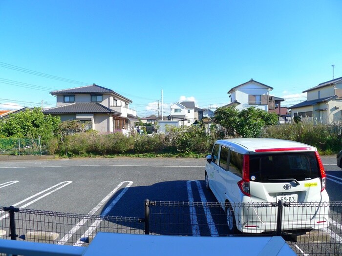 物件内観写真21　(室内からの展望)